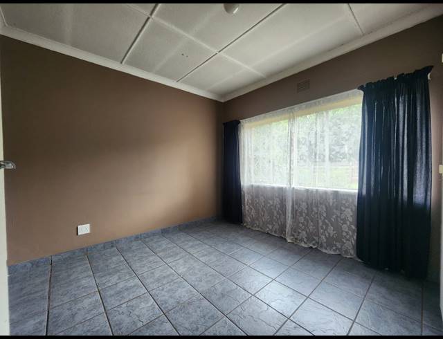 3 BEDROOM HOUSE FOR SALE IN THREE RIVERS